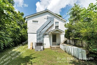 379 7th Ave SW in Graysville, AL - Building Photo - Building Photo
