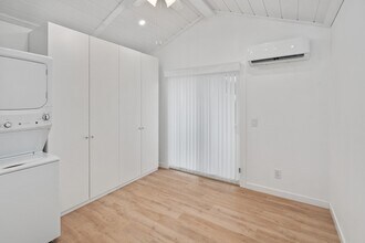 720 Pritchett Ln in Seven Points, TX - Building Photo - Building Photo