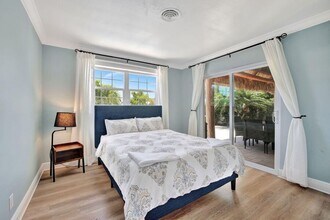 1004 NE 26th Ave in Pompano Beach, FL - Building Photo - Building Photo