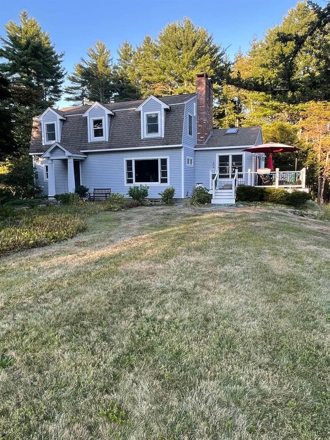 property at 140 N Rd