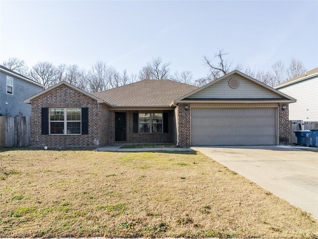 property at 904 SW Green World St