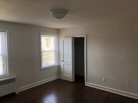 6119 Castor Ave, Unit 2