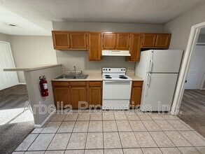 1909 Cherokee Rd in Johnson City, TN - Foto de edificio - Building Photo