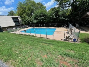 Woodland Apartments in Rossville, GA - Building Photo - Building Photo