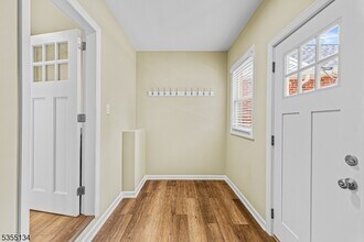 388 Cook Ave in Scotch Plains, NJ - Building Photo - Building Photo