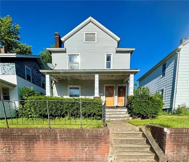 property at 647 Spruce Ave