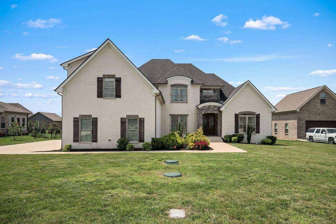 193 Knoxleigh Wy in Murfreesboro, TN - Building Photo