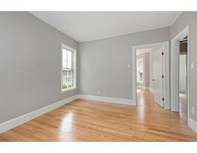 55 Hano St in Boston, MA - Foto de edificio - Building Photo