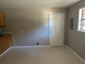 525 N Graham Ave in Winston-Salem, NC - Building Photo - Building Photo