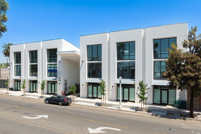 The Mural District Lofts in Fresno, CA - Building Photo - Building Photo