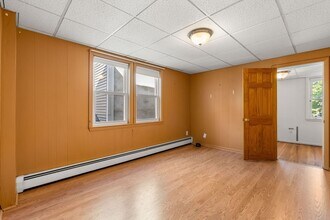 44 Warren St, Unit 2 in Cambridge, MA - Building Photo - Building Photo