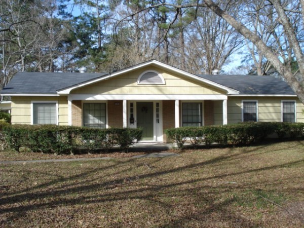 property at 5301 Ridgewood Rd