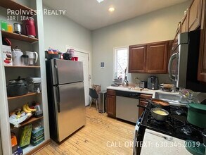 2136 N Bissell St in Chicago, IL - Building Photo - Building Photo