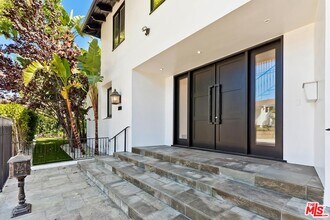 2890 Forrester Dr in Los Angeles, CA - Building Photo - Building Photo