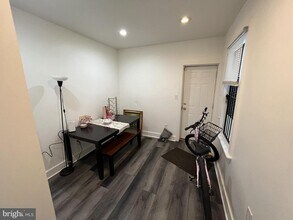 1704 Arlington St in Philadelphia, PA - Building Photo - Building Photo