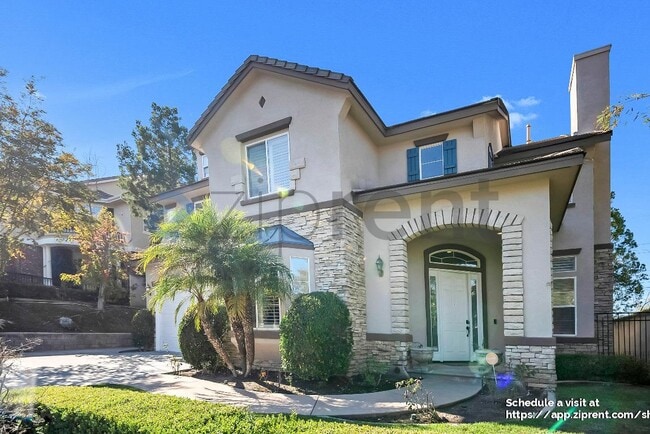 23689 Castle Rock in Mission Viejo, CA - Building Photo - Building Photo