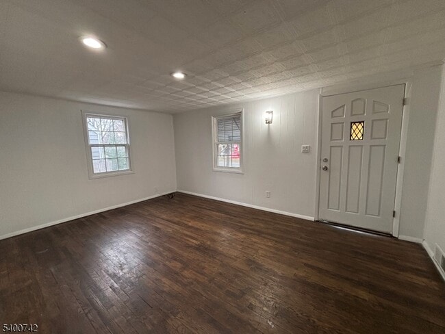 1103 Stone St in Rahway, NJ - Building Photo - Building Photo