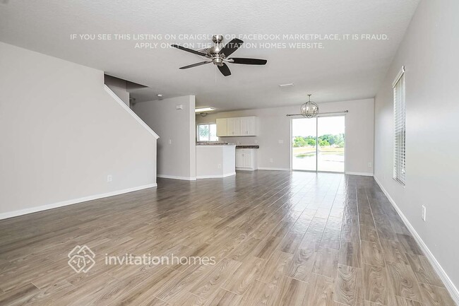 11017 Golden Silence Dr in Riverview, FL - Building Photo - Building Photo