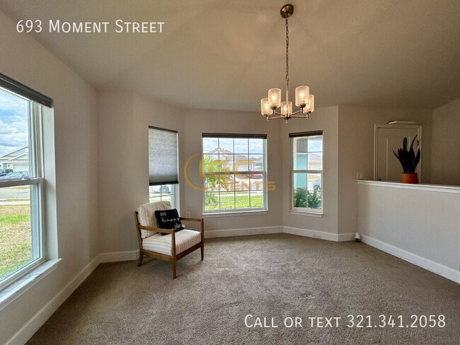 693 Moment St in Cocoa, FL - Building Photo - Building Photo