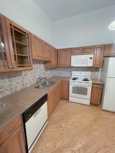 10943 Sumter Ave S in Minneapolis, MN - Building Photo - Building Photo