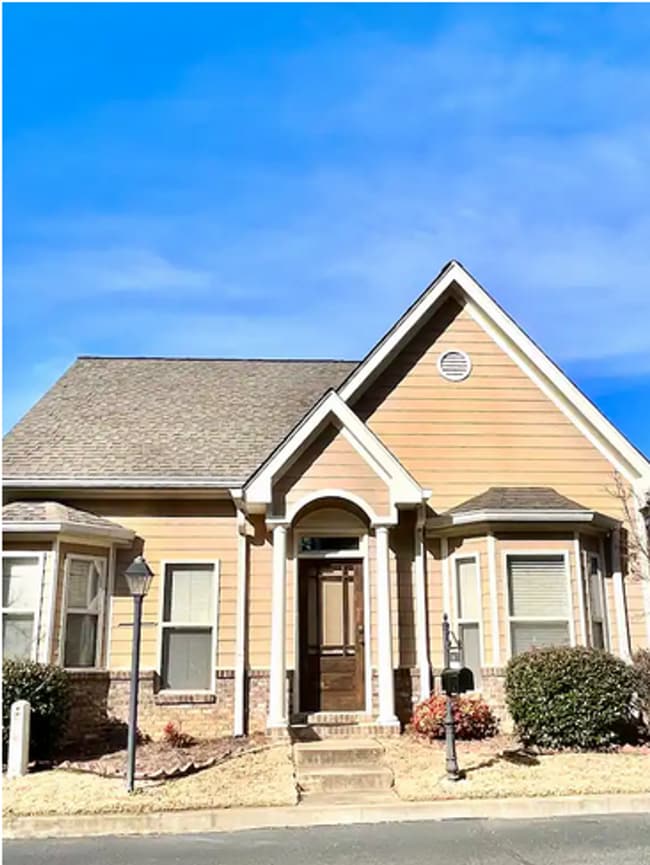 property at 105 Fallsgrove Dr