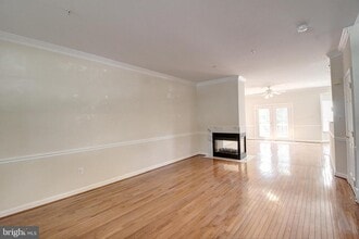 8864 Briarcliff Ln in Frederick, MD - Building Photo - Building Photo