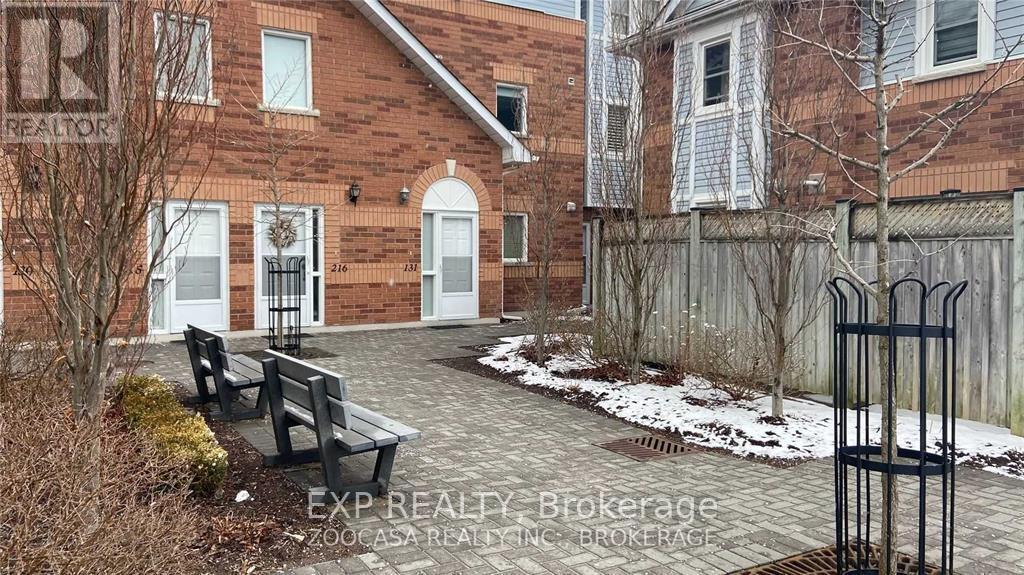 12421 Ninth Line in Whitchurch-Stouffville, ON - Building Photo