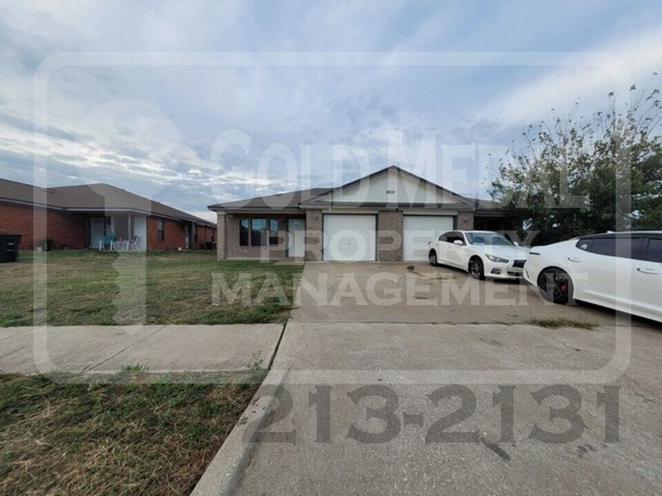 2808 Lucille Dr in Killeen, TX - Building Photo