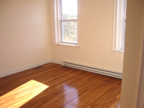 85 Park Dr, Unit 18 in Boston, MA - Building Photo - Building Photo