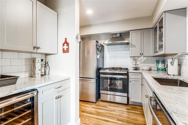 property at 15904 Archwood Ln