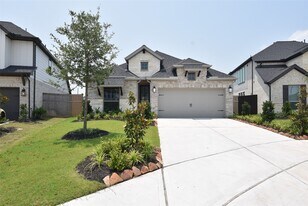 5331 Egret Gable Ct in Fulshear, TX - Building Photo
