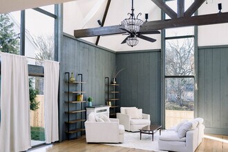 24 Morningside Dr S in Westport, CT - Building Photo - Building Photo