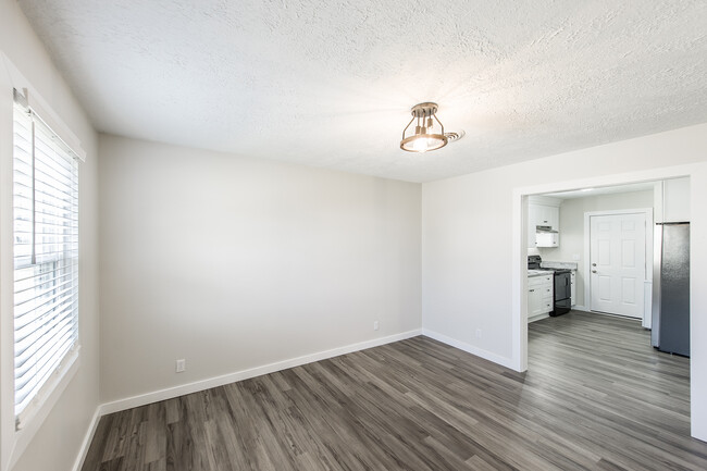 163 Drivers Ln, Unit Duplex in Gallatin, TN - Foto de edificio - Building Photo