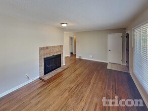 4020 Nevada Ave N in Minneapolis, MN - Building Photo - Building Photo