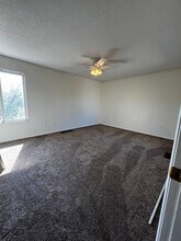 2836 Quail Pointe Dr NW in Albuquerque, NM - Building Photo - Building Photo