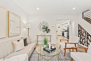 68 Farragut Pl NW in Washington, DC - Building Photo