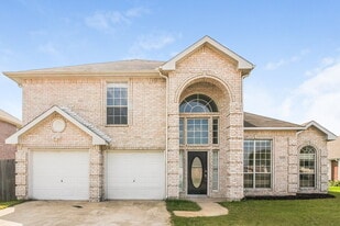 3222 Eagle Ln in Midlothian, TX - Building Photo
