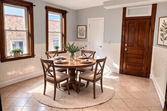 2518 S St Louis Ave in Chicago, IL - Building Photo - Building Photo