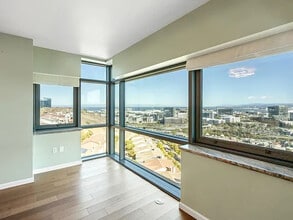1 Mandalay Pl in South San Francisco, CA - Building Photo - Building Photo