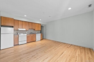 142 Bannon Ave in Buchanan, NY - Building Photo - Building Photo