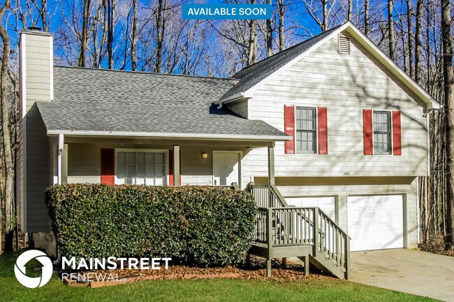 property at 585 Nottingham Dr