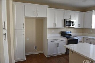 8166 Orangethorpe Ave in Buena Park, CA - Building Photo - Building Photo