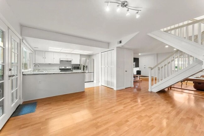 7108 Coral Gables Cir in San Jose, CA - Building Photo - Building Photo