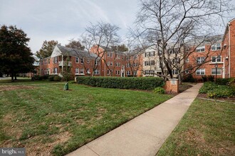 1306 Belle View Blvd in Alexandria, VA - Building Photo - Building Photo