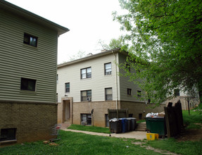 1901-1909 N Culpeper St in Arlington, VA - Foto de edificio - Building Photo