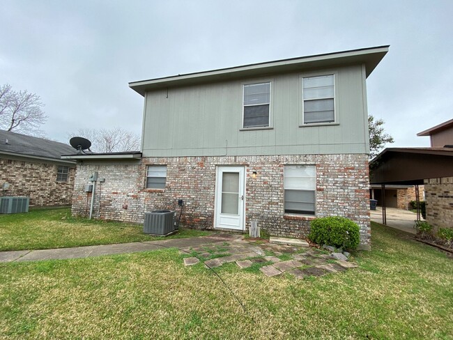 property at 202 Rampart St
