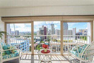 430 Keoniana St in Honolulu, HI - Building Photo