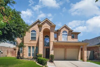 25525 Oakhurst Forest Dr in Porter, TX - Building Photo - Building Photo