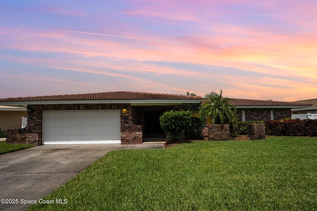 419 St Georges Ct in Satellite Beach, FL - Building Photo - Building Photo