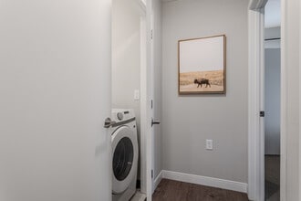 Buckstone Flats in Obetz, OH - Foto de edificio - Interior Photo